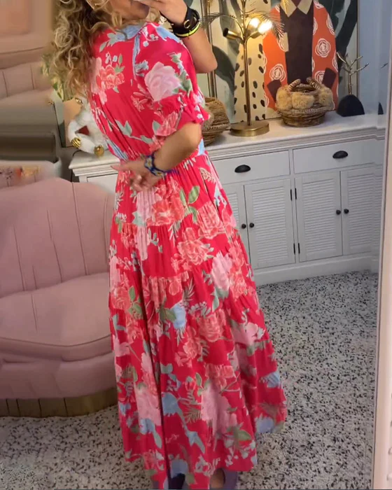 Amber - Charming Floral Dress